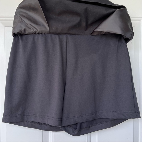 •Lady Hagen• Classic Black Golf Skort - Size 8 - Picture 4 of 8